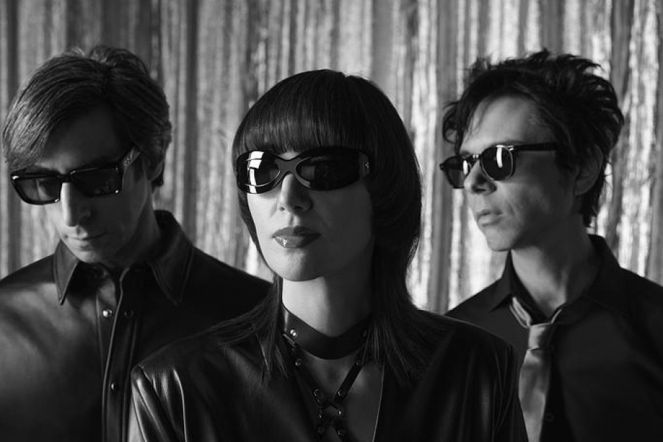Watch: Yeah Yeah Yeahs - Spitting Off The Edge Of The World feat. Perfume Genius