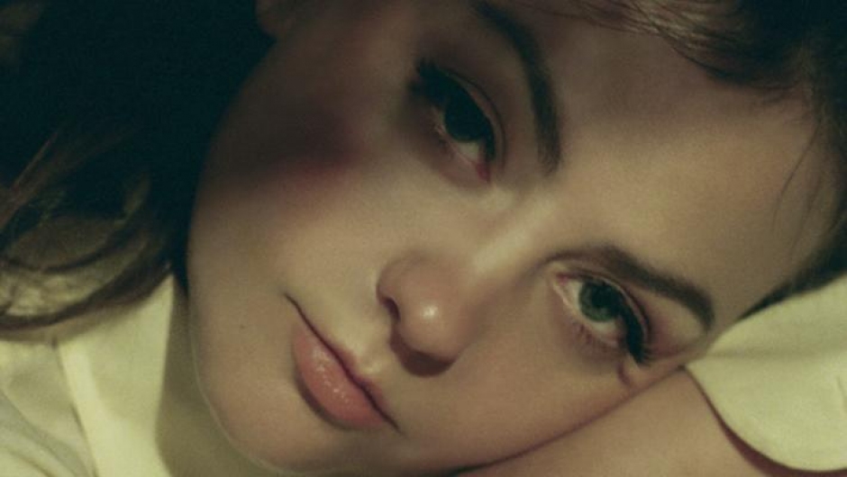 Watch: Angel Olsen - All The Good Times