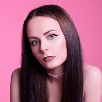 Previous article: Video: Who Is Hannah Diamond?