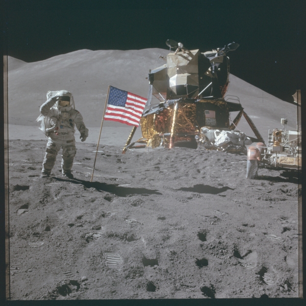 apollo 15 moon landing 16
