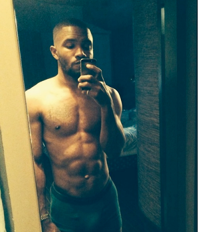 frank ocean shirtless selfie