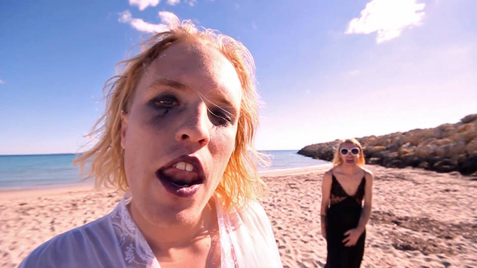 Premiere: Get weird on the beach with moistoyster's new single/video - Repetitive Strain