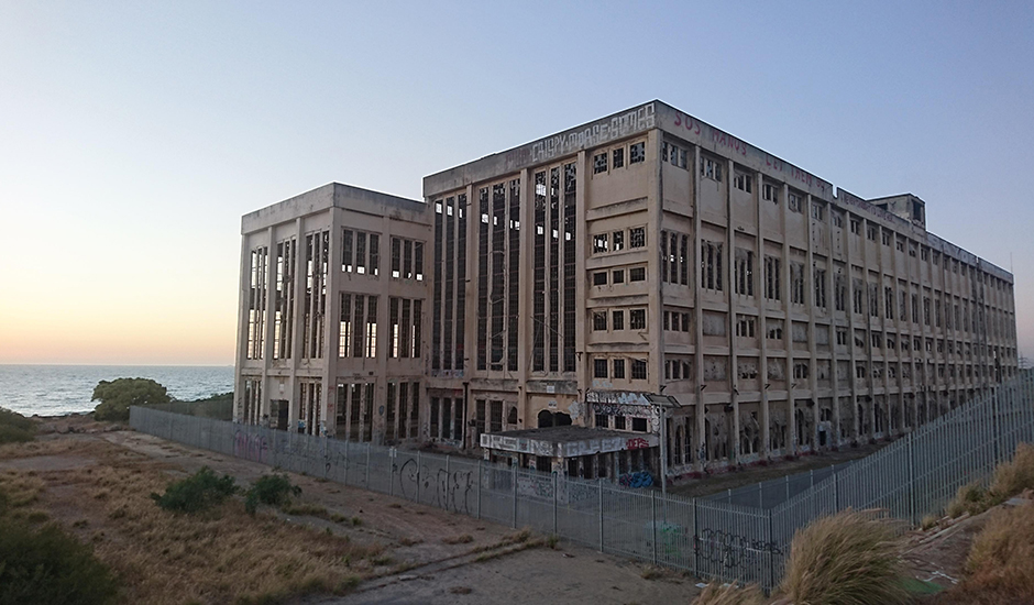 The vacant Freo Power Station is for sale, and there's a 10/10 idea to turn it into a club