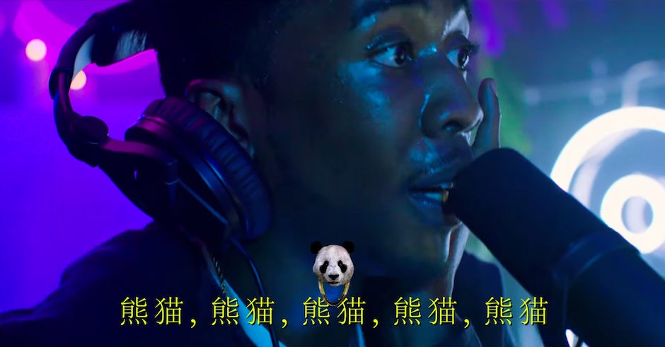 Watch an oddly enchanting live rendition of Desiigner's Panda, subtitled in Chinese